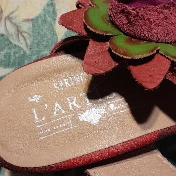 Red Leather  Slip-On Sandals with Floral Accent By Spring Step L'Artiste Size 37 - Picture 3 of 5